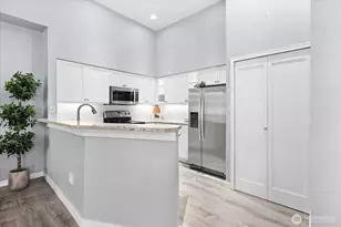 16125 Juanita Woodinville Way NE, Bothell, WA 98011 - Photo 6
