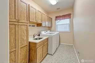 1398 Gabriola Ct, Bellingham, WA 98229 - Photo 14