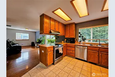 20414 2nd Avenue E, Spanaway, WA 98387 - Photo 10