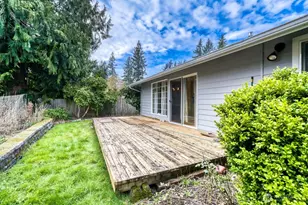 16717 NE 18th St, Bellevue, WA 98008 - Photo 26
