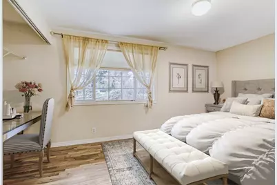 16717 NE 18th Street, Bellevue, WA 98008 - Photo 26