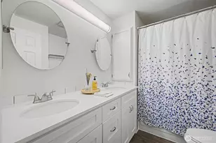 15209 Sunwood Blvd, Tukwila, WA 98188 - Photo 14