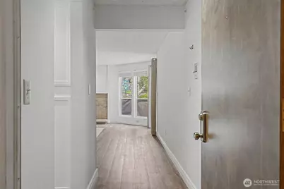 15209 Sunwood Blvd #B 21, Tukwila, WA 98188 - Photo 2