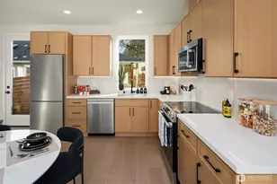 7324 7th Pl SW, Seattle, WA 98106 - Photo 8