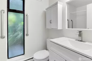 1942 7th Ave W, Seattle, WA 98119 - Photo 28