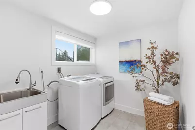 2110 167th Avenue NE, Bellevue, WA 98008 - Photo 22