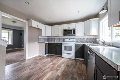 2826 Pacific Avenue, Hoquiam, WA 98550 - Photo 8