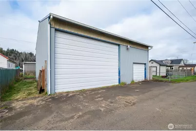 2826 Pacific Avenue, Hoquiam, WA 98550 - Photo 18