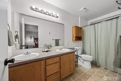 20518 190th Avenue E, Orting, WA 98360 - Photo 12