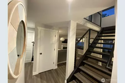 242 W Bluff Drive, Port Angeles, WA 98362 - Photo 16