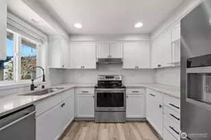 4825 145th St NE, Marysville, WA 98271 - Photo 14