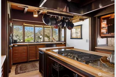 1083 S Fort Casey Rd, Coupeville, WA 98239 - Photo 12