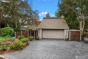 4709 154th Pl SE, Bellevue, WA 98006 - Photo 2
