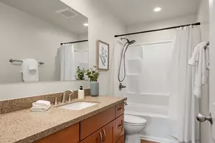 2706 E Helen St, Seattle, WA 98112 - Photo 32