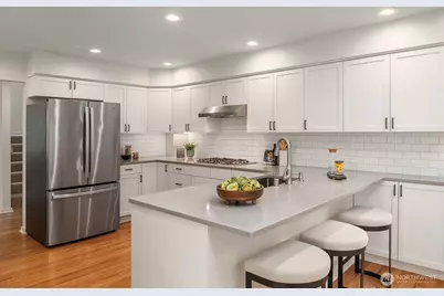 2706 E Helen Street #C, Seattle, WA 98112 - Photo 14