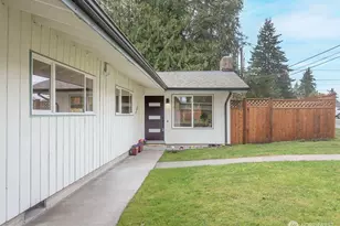 4201 NE 115th St, Seattle, WA 98125 - Photo 36