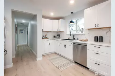 4201 NE 115th Street, Seattle, WA 98125 - Photo 10