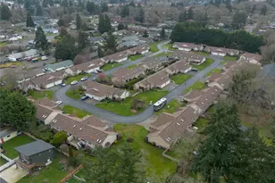 33 Lakewood Oaks Dr SW, Lakewood, WA 98499 - Photo 1