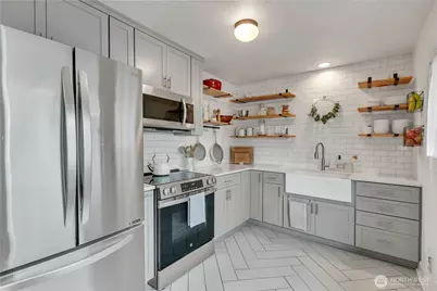 4609 N 18th Street, Tacoma, WA 98406 - Photo 8