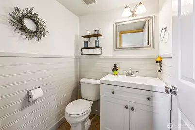 7503 Village Dr, Sumner, WA 98390 - Photo 12