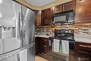 624 217th St SW, Bothell, WA 98021 - Photo 12