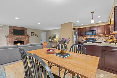 624 217th Street SW, Bothell, WA 98021 - Photo 8