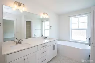 10 E Compass Ln, Allyn, WA 98524 - Photo 16