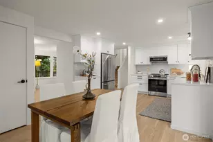 18843 168th Ave NE, Woodinville, WA 98072 - Photo 12