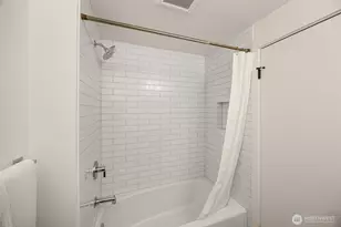 18843 168th Ave NE, Woodinville, WA 98072 - Photo 22