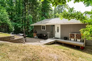 2097 Gull Way, Camano Island, WA 98282 - Photo 2