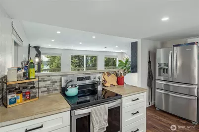 2097 Gull Way, Camano Island, WA 98282 - Photo 4