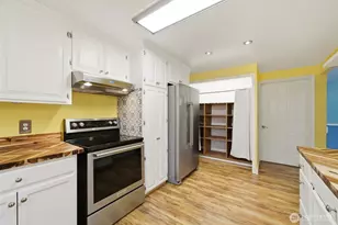 14056 23rd Pl NE, Seattle, WA 98125 - Photo 8