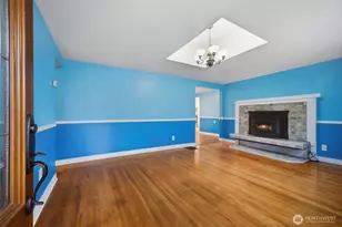 14056 23rd Pl NE, Seattle, WA 98125 - Photo 4