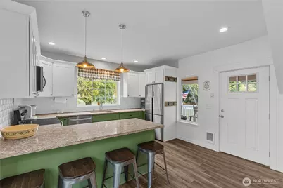 23610 94th Ave E, Graham, WA 98338 - Photo 10