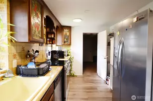 15326 Ashworth Pl N, Shoreline, WA 98133 - Photo 8