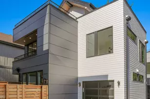 8750 13th Ave NW, Seattle, WA 98117 - Photo 2