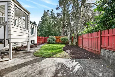 13015 Des Moines Memorial Drive S, Burien, WA 98168 - Photo 26