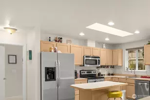 1904 135th St E, Tacoma, WA 98445 - Photo 10