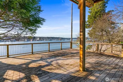 1323 East Bay Drive NE, Olympia, WA 98506 - Photo 36