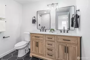 949 S Ridgewood Ave, Tacoma, WA 98405 - Photo 14