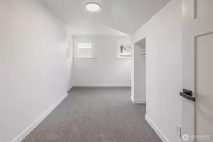 949 S Ridgewood Ave, Tacoma, WA 98405 - Photo 18