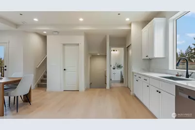 225 106th Street SW #A3, Everett, WA 98204 - Photo 8