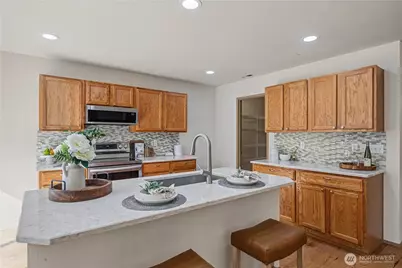 2261 Wallace Loop, DuPont, WA 98327 - Photo 12