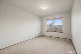 2261 Wallace Loop, DuPont, WA 98327 - Photo 36