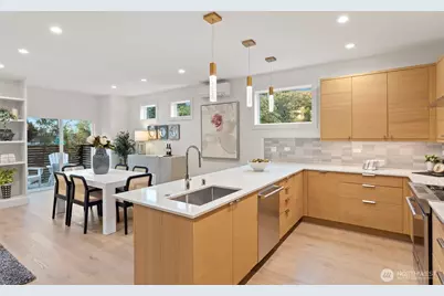 8001 25th Avenue NW, Seattle, WA 98117 - Photo 16