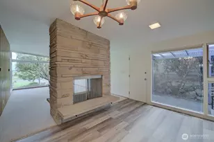 8241 45th Ave NE, Seattle, WA 98115 - Photo 16