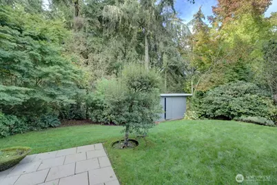 8241 45th Avenue NE, Seattle, WA 98115 - Photo 32