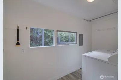 8241 45th Avenue NE, Seattle, WA 98115 - Photo 14