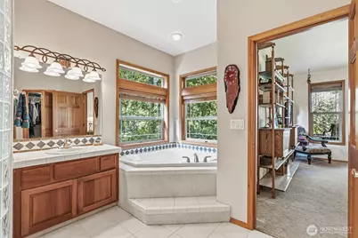 767 Bates Road, Kalama, WA 98625 - Photo 14