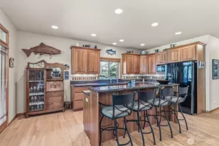 767 Bates Rd, Kalama, WA 98625 - Photo 10